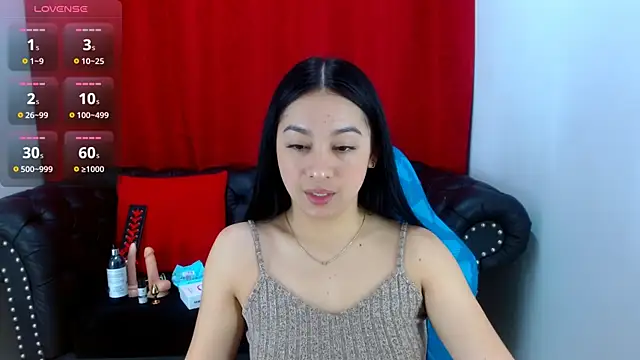 Snapshot of Lila_Pinky chatting on 03/03/25, 05:50 Lila Pinky online show from 03/03/25, 05:50