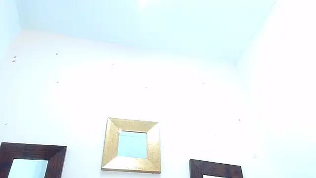 Snapshot of Lila_Pinky chatting on 03/05/25, 05:39 Lila Pinky online show from 03/05/25, 05:39