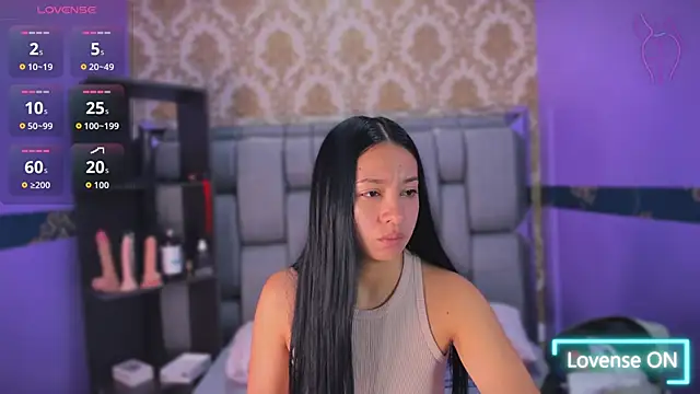 Snapshot of Lila_Pinky chatting on 10/07/25, 12:13 Lila Pinky online show from 10/07/25, 12:13