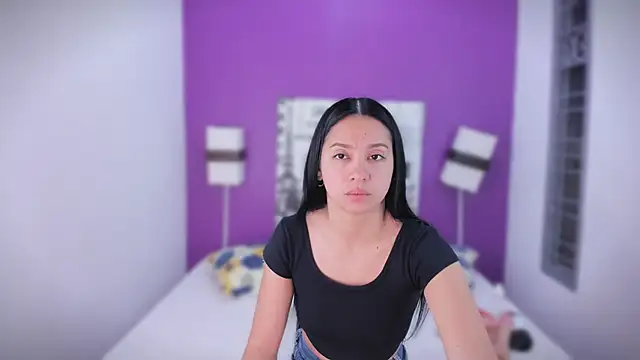 Snapshot of Lila_Pinky chatting on 10/08/25, 12:58 Lila Pinky online show from 10/08/25, 12:58