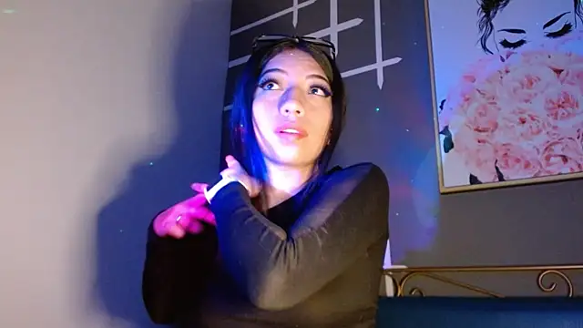 Ey im simone online show from 10/27/25, 08:13