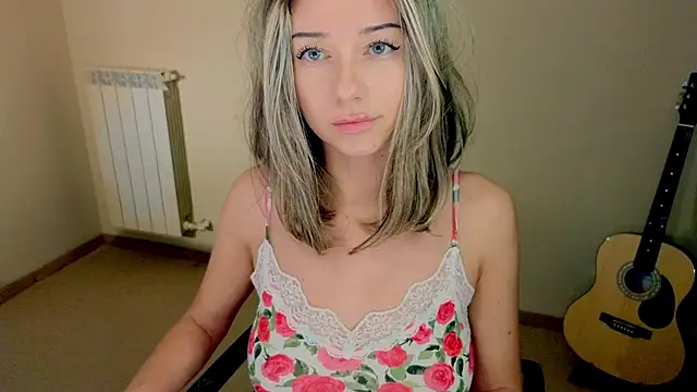 Lenamuti25 online show from 01/09/25, 07:08