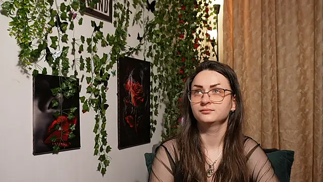 NaughtYHomemadE online show from 10/26/25, 08:26