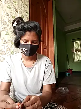 Anusri- online show from 02/17/25, 07:47