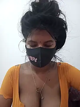 Anusri- online show from 09/10/25, 10:32