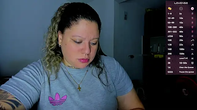 mariana maze online show from 12/29/24, 12:55