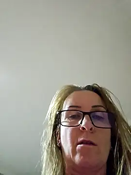 Steffi45 online show from 11/12/25, 08:19