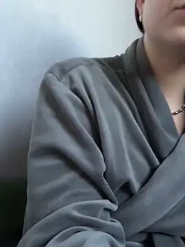 Snapshot of ellie_ssexy chatting on 10/11/25, 04:12 ellie ssexy online show from 10/11/25, 04:12