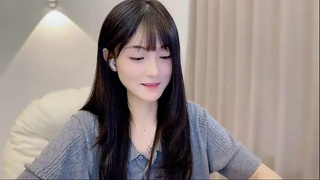 Snapshot of SHUIshui_ chatting on 09/25/25, 08:07 SHUIshui online show from 09/25/25, 08:07