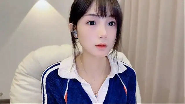 Snapshot of SHUIshui_ chatting on 09/26/25, 08:07 SHUIshui online show from 09/26/25, 08:07