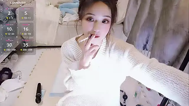 Snapshot of Ti_amo_UU chatting on 02/10/25, 04:58 Ti amo UU online show from 02/10/25, 04:58