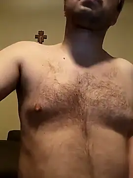 Snapshot of Tajemniczy35 chatting on 12/04/24, 11:46 Tajemniczy35 online show from 12/04/24, 11:46