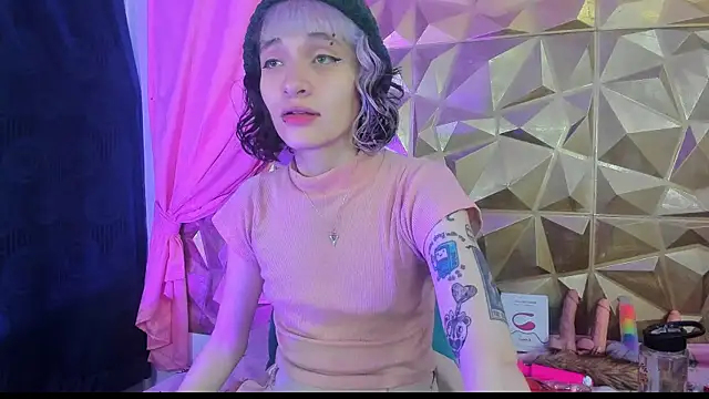 neeko princes online show from 12/16/24, 12:16