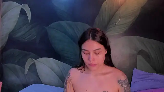 Snapshot of sweett_dirty chatting on 01/08/25, 12:26 sweett dirty online show from 01/08/25, 12:26