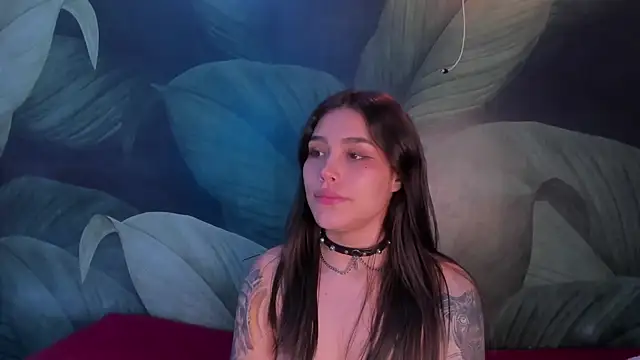 Snapshot of sweett_dirty chatting on 01/10/25, 06:28 sweett dirty online show from 01/10/25, 06:28