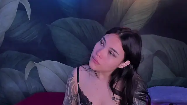 Snapshot of sweett_dirty chatting on 11/07/25, 12:27 sweett dirty online show from 11/07/25, 12:27