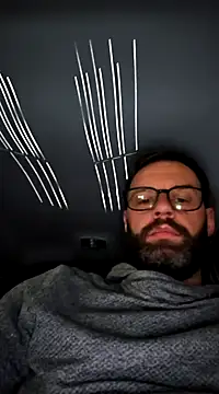 Snapshot of Manuel84100@xh chatting on 12/03/24, 05:45 Manuel84100xh online show from 12/03/24, 05:45