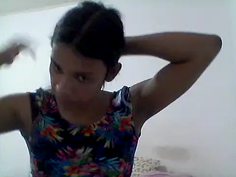 Snapshot of mariy_ chatting on 03/05/25, 12:27 mariy online show from 03/05/25, 12:27