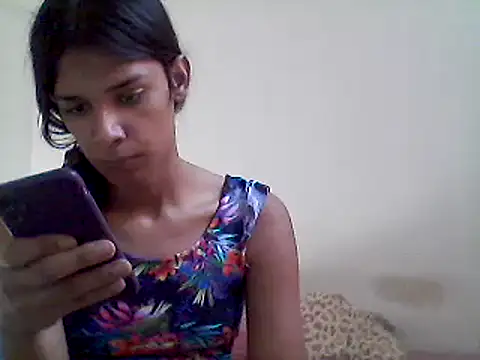 Snapshot of mariy_ chatting on 03/05/25, 06:56 mariy online show from 03/05/25, 06:56