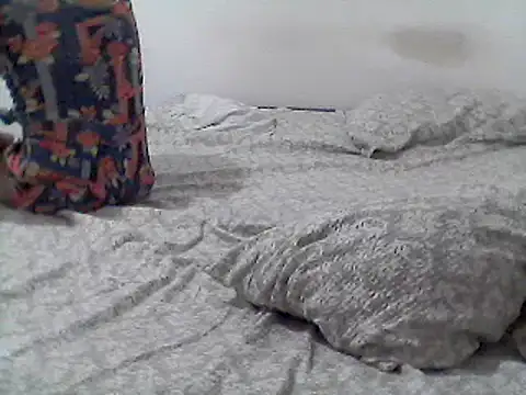 Snapshot of mariy_ chatting on 03/10/25, 10:02 mariy online show from 03/10/25, 10:02