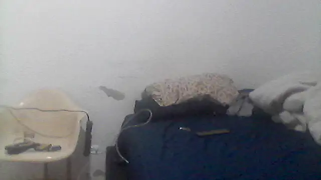 Snapshot of mariy_ chatting on 10/10/25, 01:37 mariy online show from 10/10/25, 01:37