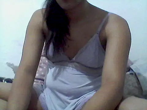 Snapshot of mariy_ chatting on 11/12/25, 12:55 mariy online show from 11/12/25, 12:55