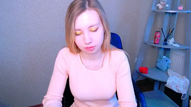 Snapshot of AliceFire_ chatting on 03/22/25, 07:15 AliceFire online show from 03/22/25, 07:15