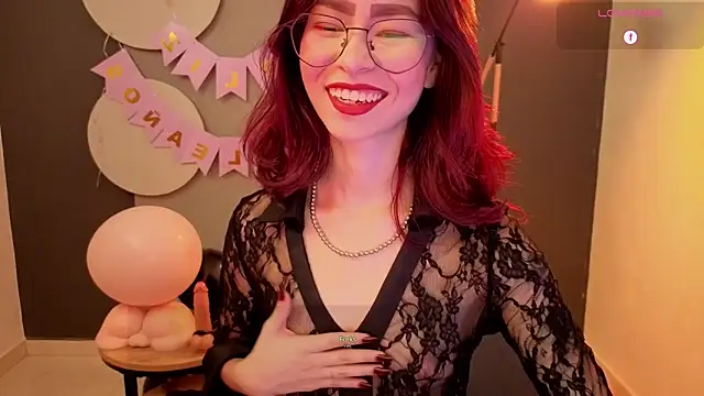 Snapshot of rosse_98_ chatting on 11/19/25, 12:27 rosse 98 online show from 11/19/25, 12:27