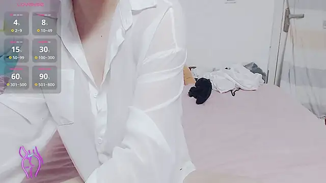 zhenzhen521 online show from 12/31/24, 04:46