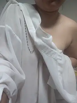 zhenzhen521 online show from 03/21/25, 04:18