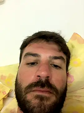 Snapshot of bruno106969 chatting on 11/22/25, 11:04 bruno106969 online show from 11/22/25, 11:04