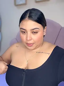 Emily cooper20 online show from 10/25/25, 01:57