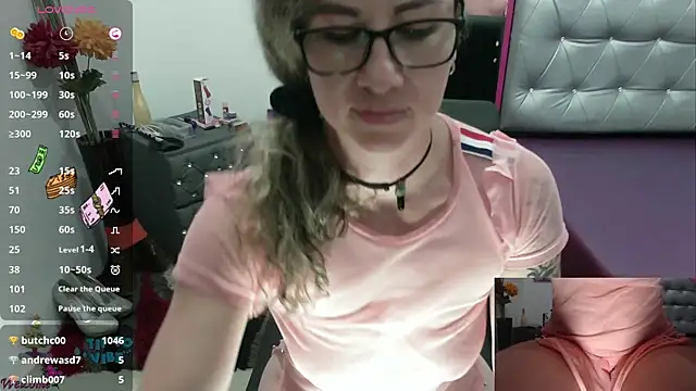 ViickySexy online show from 12/06/24, 10:52