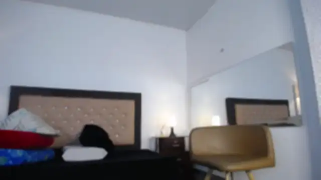 Madiie lee  online show from 01/07/25, 10:19