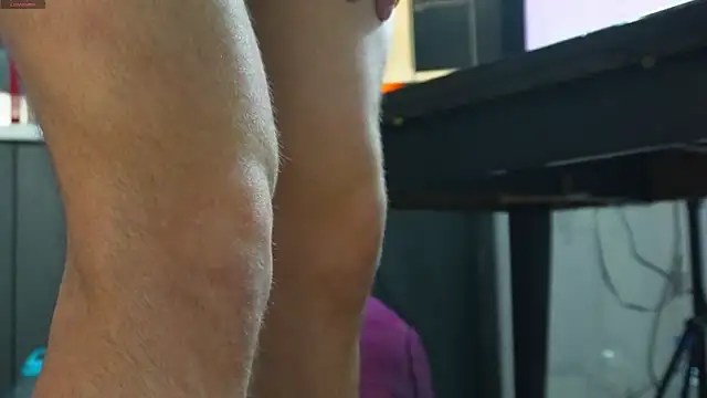 Snapshot of danielkraigforu chatting on 12/16/24, 12:59 danielkraigforu online show from 12/16/24, 12:59