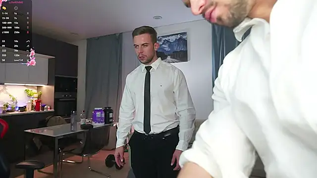 Snapshot of danielkraigforu chatting on 11/27/25, 05:37 danielkraigforu online show from 11/27/25, 05:37