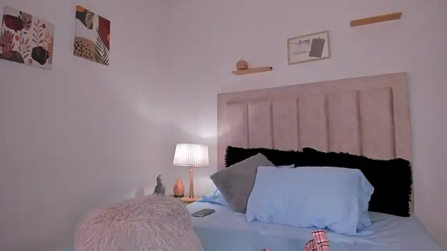 Snapshot of Avaline_Blancx chatting on 01/25/25, 03:09 Avaline Blancx online show from 01/25/25, 03:09