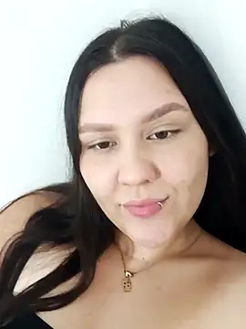 Ariakris online show from 11/17/25, 01:33