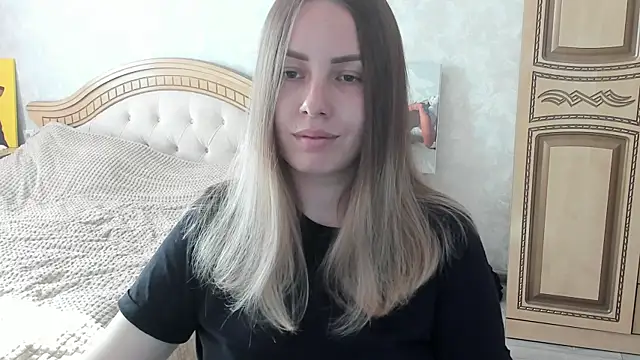 Snapshot of Mia_shy1 chatting on 10/06/25, 06:55 Mia shy1 online show from 10/06/25, 06:55