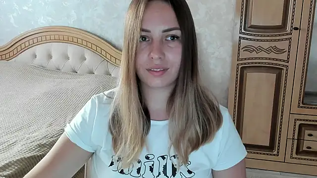 Snapshot of Mia_shy1 chatting on 10/31/25, 07:31 Mia shy1 online show from 10/31/25, 07:31