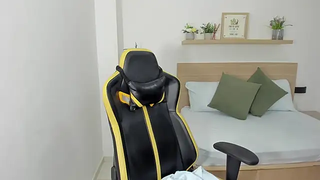 enma30  online show from 02/26/25, 01:08