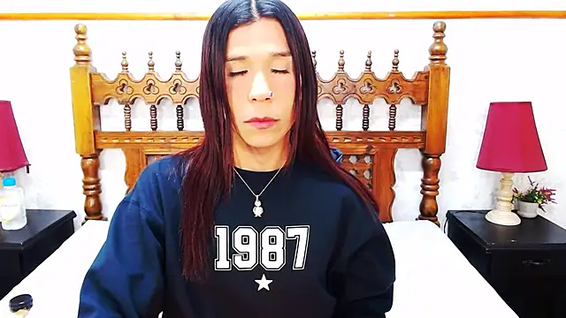 SaraSofia44 online show from 01/12/25, 08:25