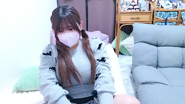 Megu Melon online show from 10/27/25, 09:35