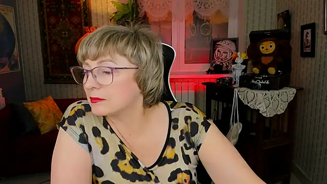 sugar vivien online show from 12/12/24, 01:06