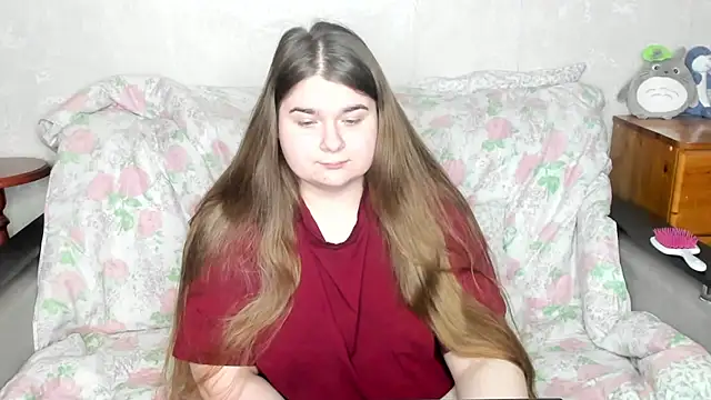 Snapshot of Aushpana chatting on 03/17/25, 10:06 Aushpana online show from 03/17/25, 10:06