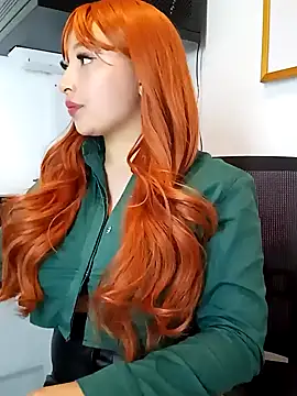 Snapshot of Eyleen_24 chatting on 01/23/25, 01:30 Eyleen 24 online show from 01/23/25, 01:30