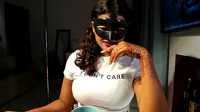 Snapshot of Bad_Girl_Kayra69 chatting on 10/11/25, 11:25 Bad Girl Kayra69 online show from 10/11/25, 11:25