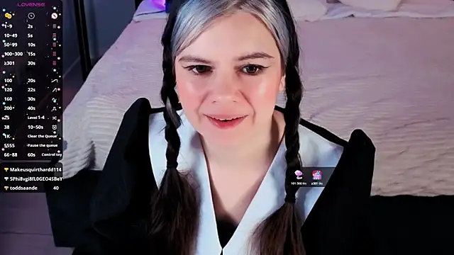 Lil Amelie online show from 10/07/25, 07:49