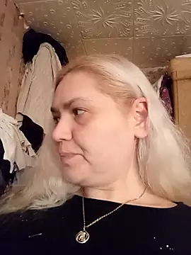 Snapshot of Minna_Jeannie chatting on 02/20/25, 03:34 Minna Jeannie online show from 02/20/25, 03:34