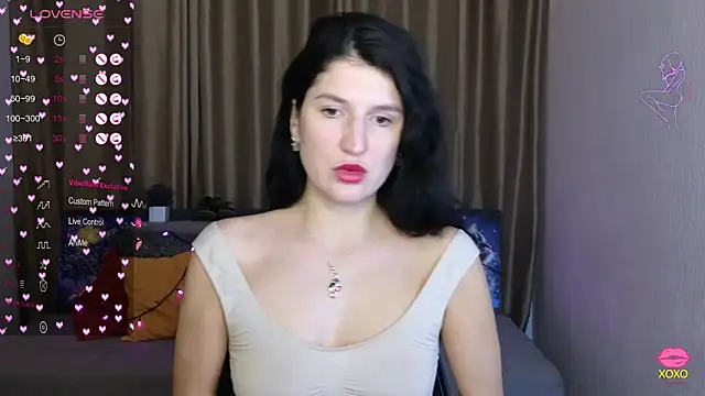 Snapshot of Alianna_Solo_Kisses chatting on 02/27/25, 12:34 Alianna Solo Kisses online show from 02/27/25, 12:34